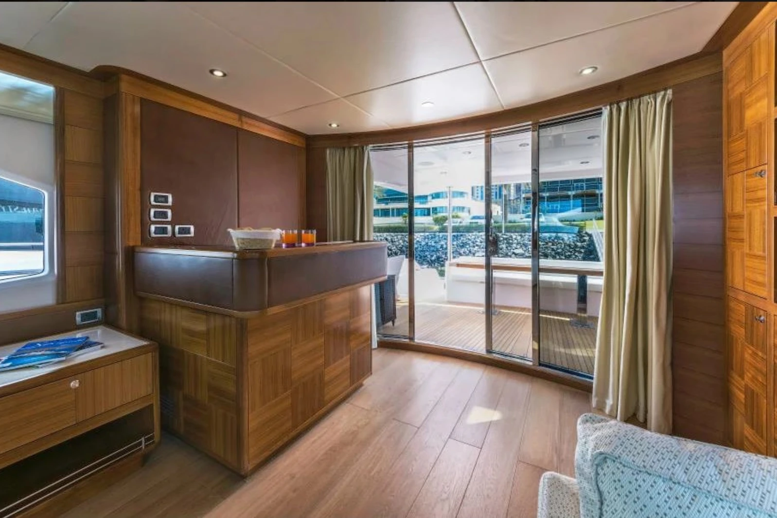 Majesty 101Ft Charter Yacht